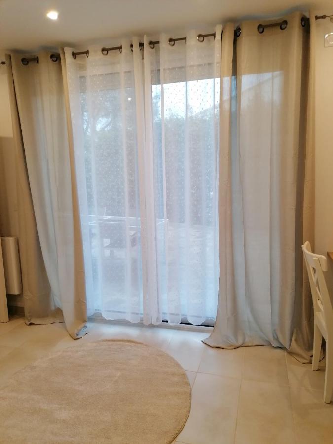 Appartement T2 Rez De Villa Proche Bord De Mer Le Pradet Ngoại thất bức ảnh